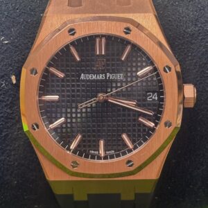 Audemars Piguet Royal Oak Selfwinding Negro Grande Tapisserie 41mm – Ref. 15500OR
