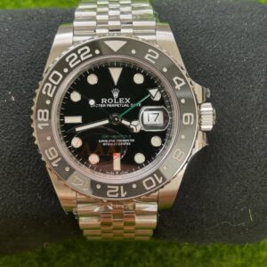 rolex correa plateada fondo negro 7 300x300